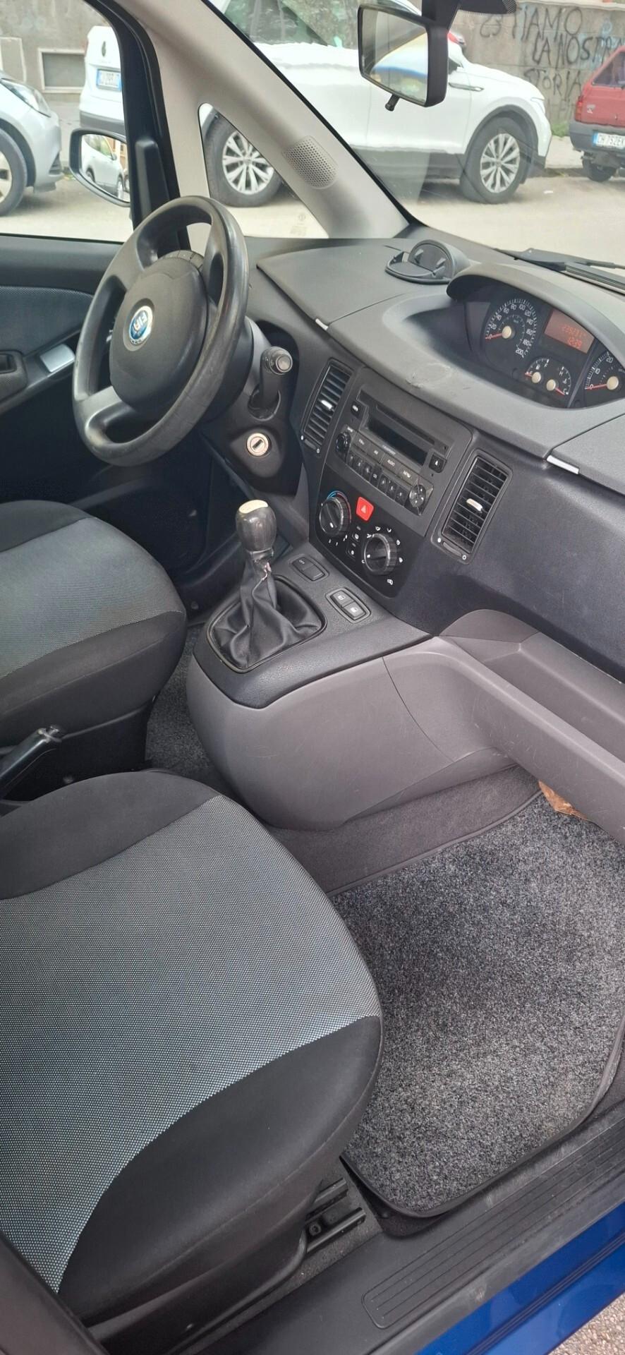 Fiat Idea 1.3 Multijet 16V Emotion