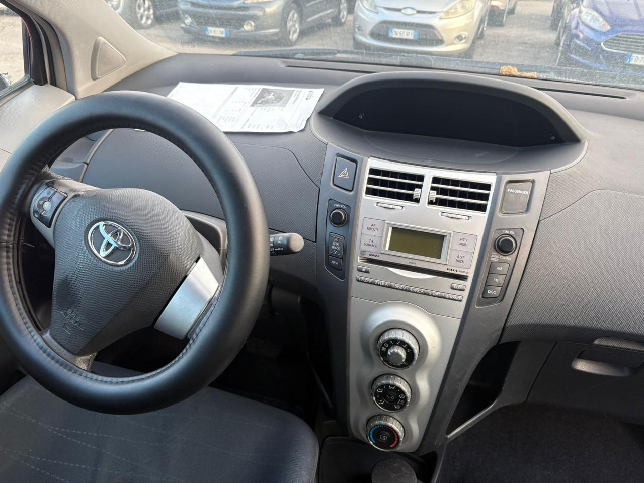 Toyota Yaris 1.3 5 porte Sol