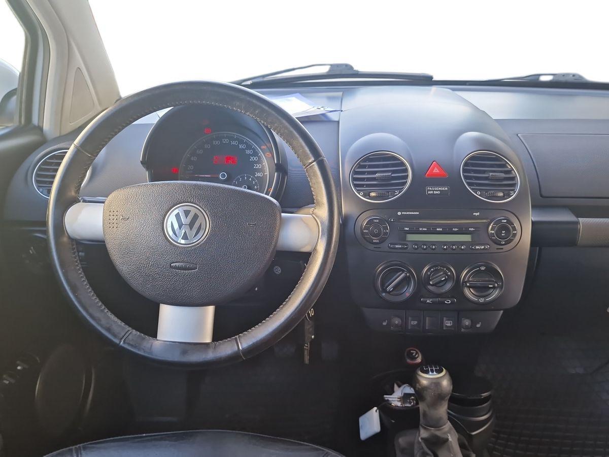 VOLKSWAGEN BEETLE 1.6 FL