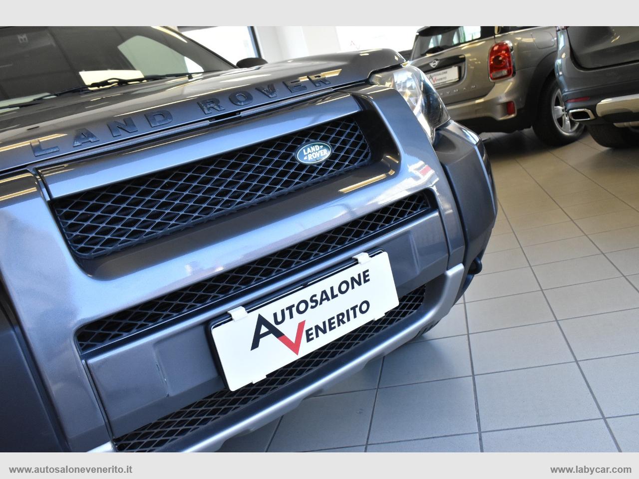 LAND ROVER Freelander 2.0 Td4 3p. Softback S