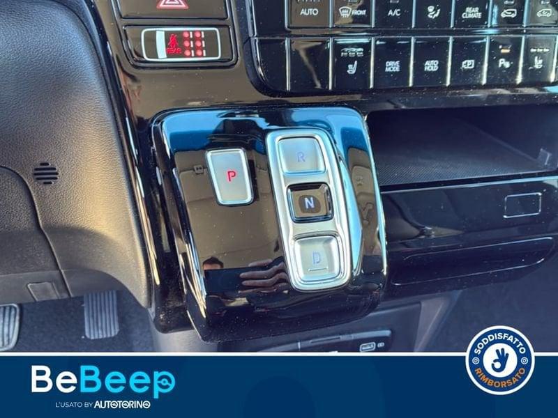 Hyundai Staria 2.2 WAGON 2WD AUTO