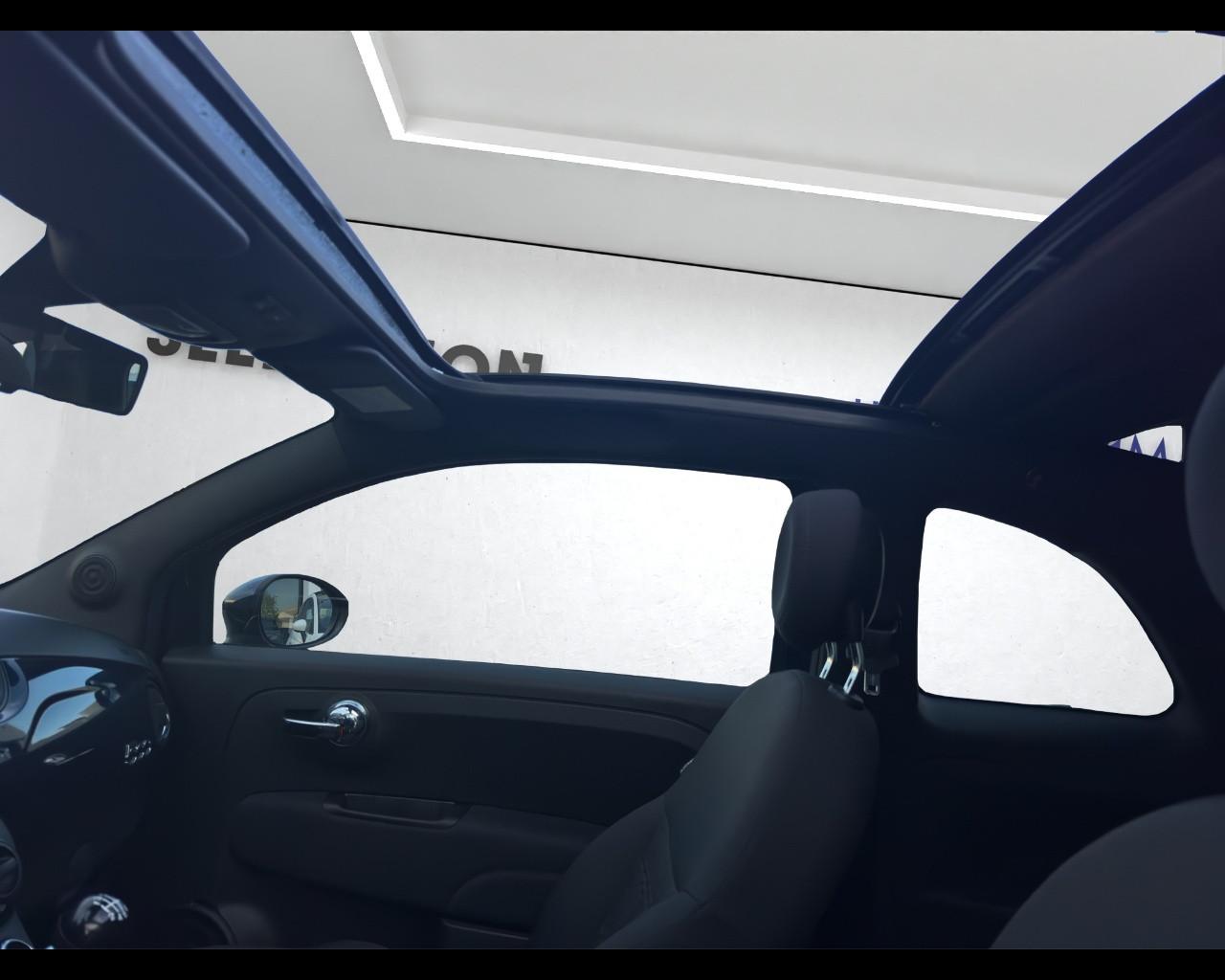 FIAT 500 (2015-2024) - 500 C 1.0 Hybrid Dolcevita