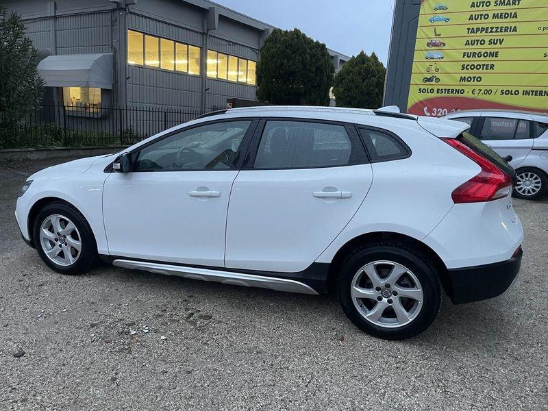 Volvo V40 Cross Country V40 Cross Country D2 Powershift Momentum
