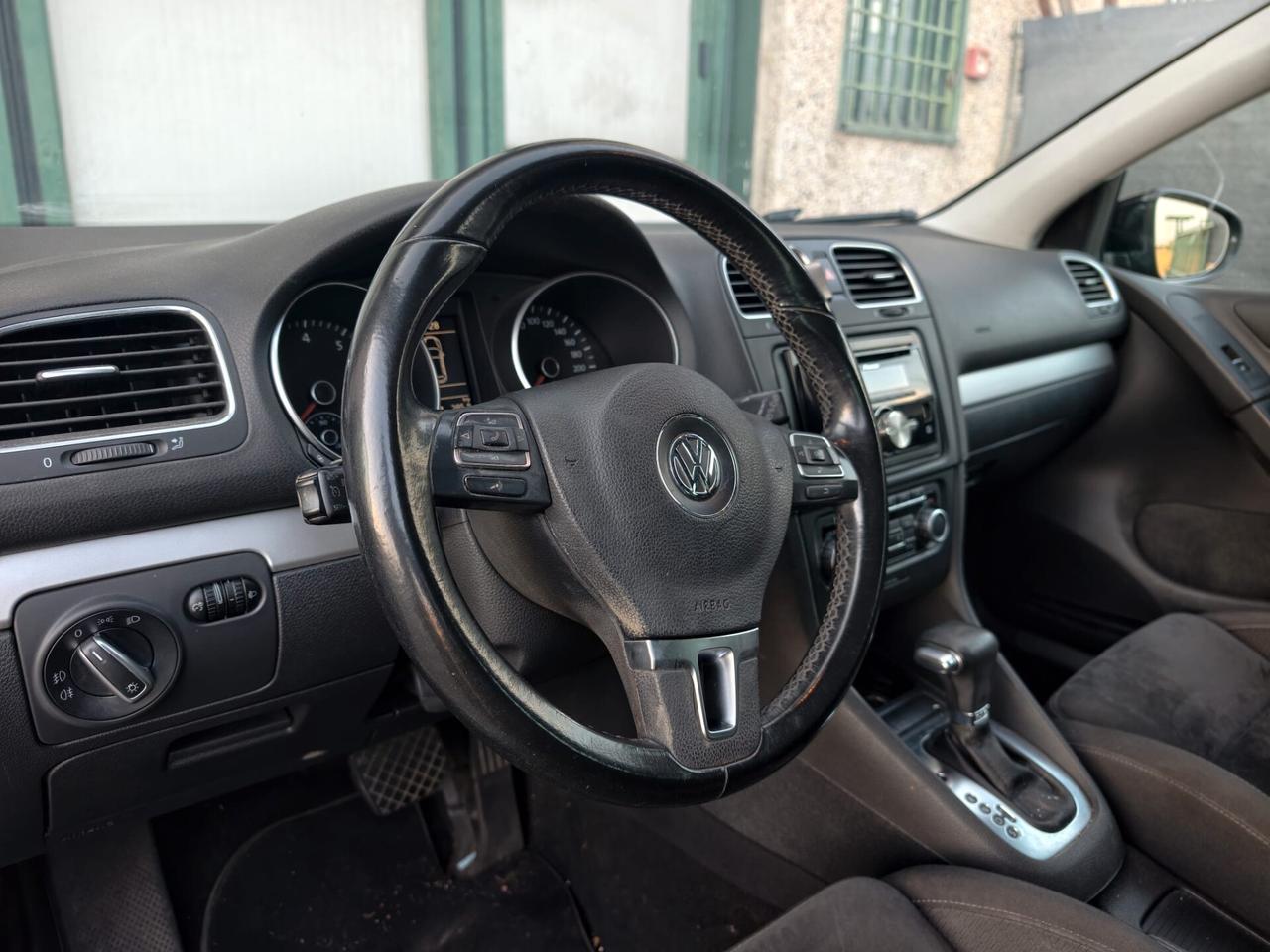 Volkswagen Golf 1.4 EURO 5 BENZINA AUTOMATICO 2010 UNIPRO