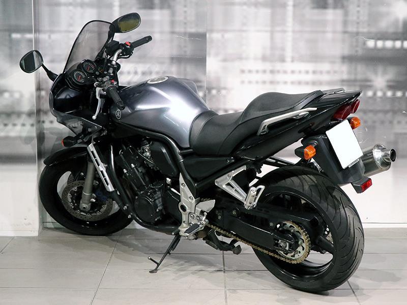 Yamaha FZS 1000 Fazer