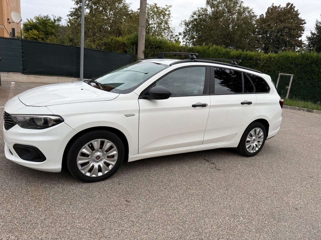 Fiat Tipo SW 1.6 MJT -AUTOCARRO - 12 MESI DI GARANZIA -