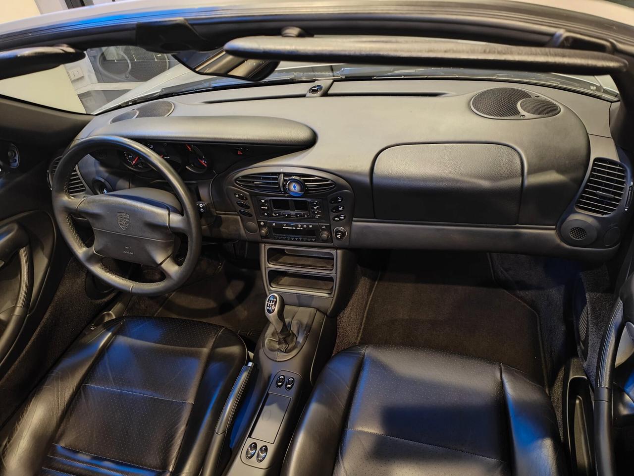 Porsche Boxster 986 2.7