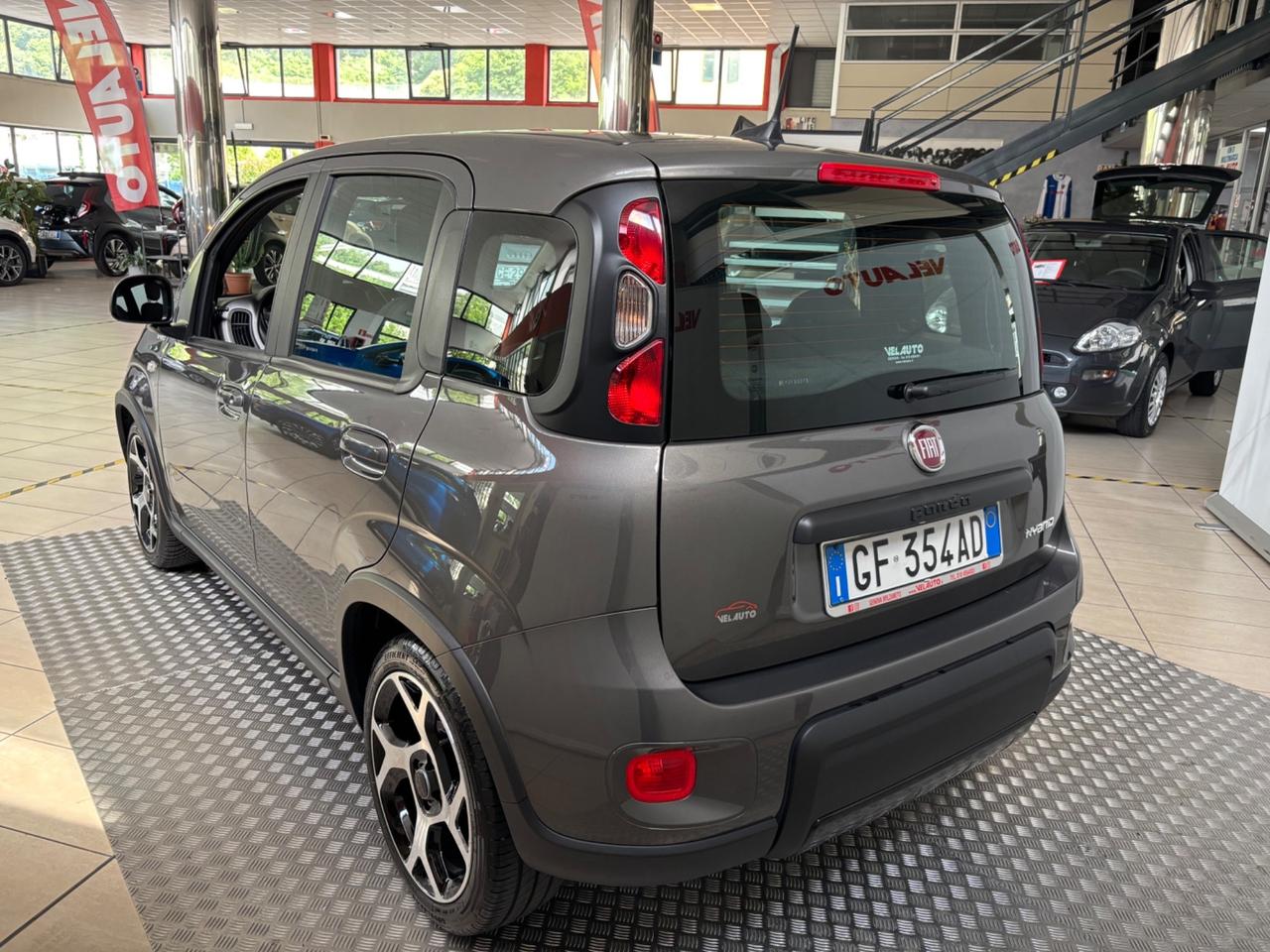 Fiat Panda 1.0 FireFly S&S Hybrid Sport