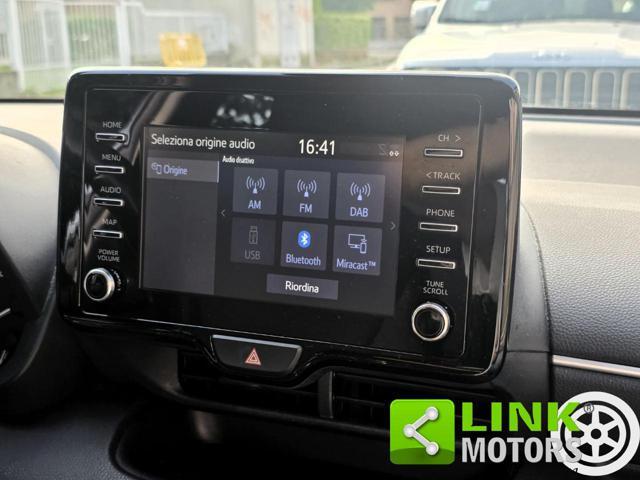 TOYOTA Yaris 1.0 5 porte Active