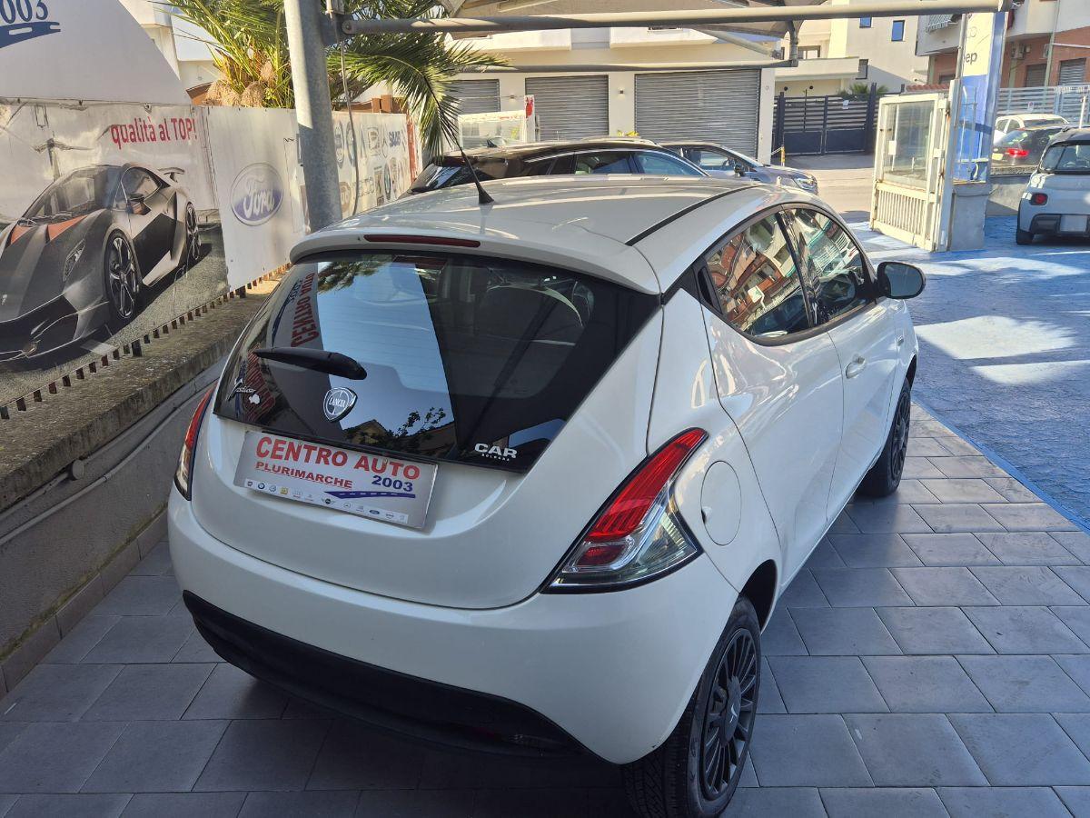 LANCIA - Ypsilon - 0.9 T.Air 85 CV 5 porte Metano Ecochic Gold