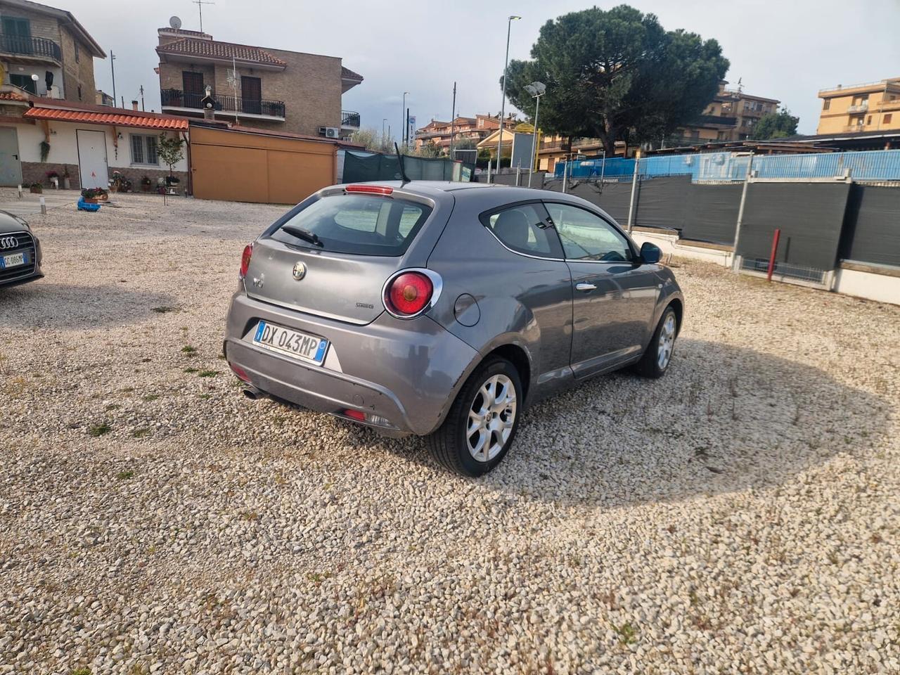 Alfa Romeo MiTo 1.4 T 120 CV GPL Distinctive Premium Pack