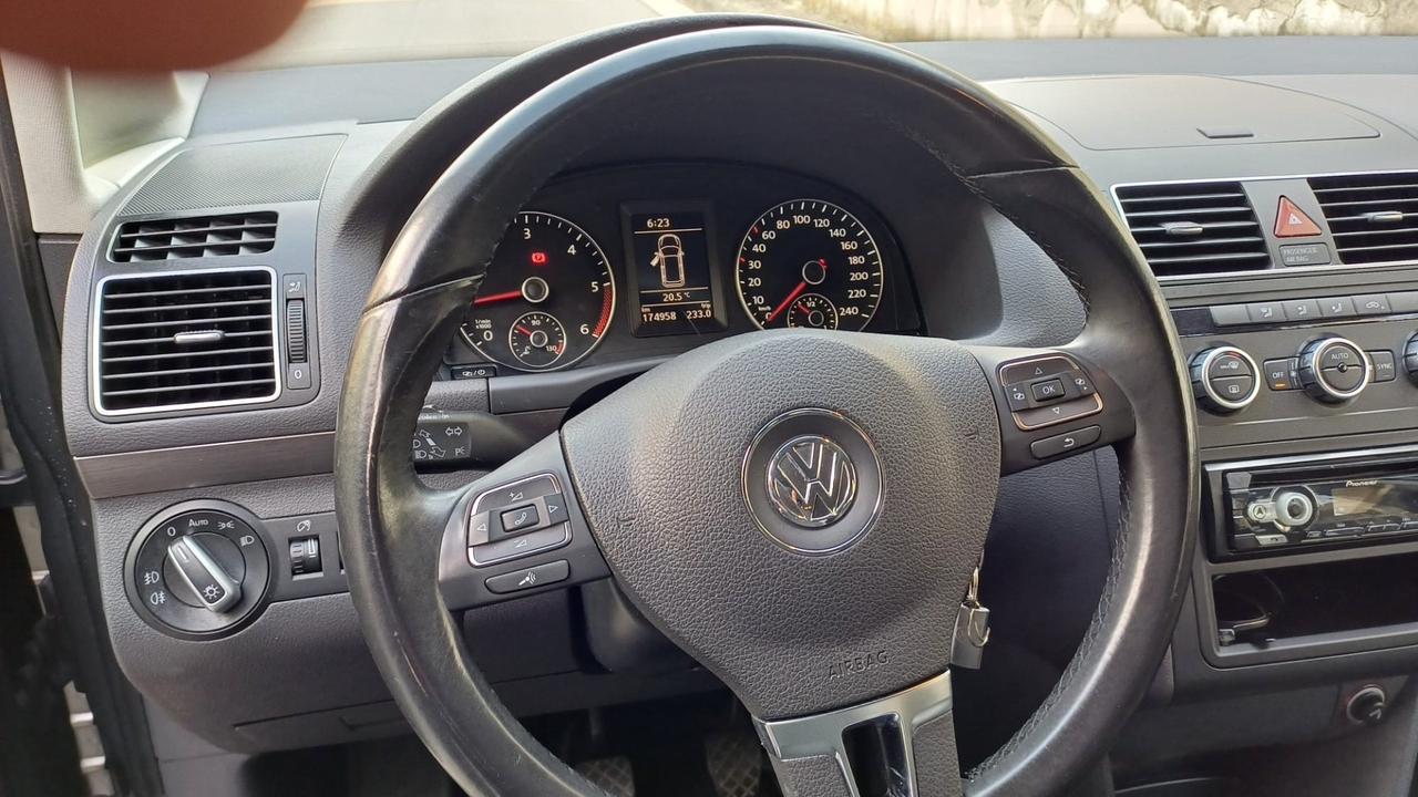 Volkswagen Touran Business 1.6 TDI Comfortline