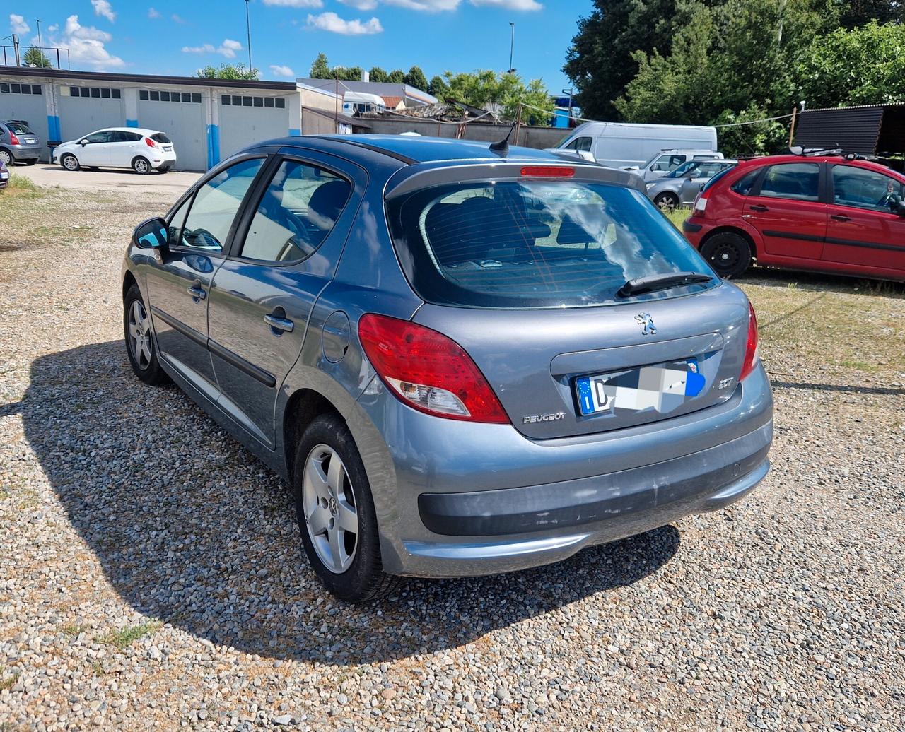 Peugeot 207 1.4 8V 75CV 5p. Energie Sport ECO GPL