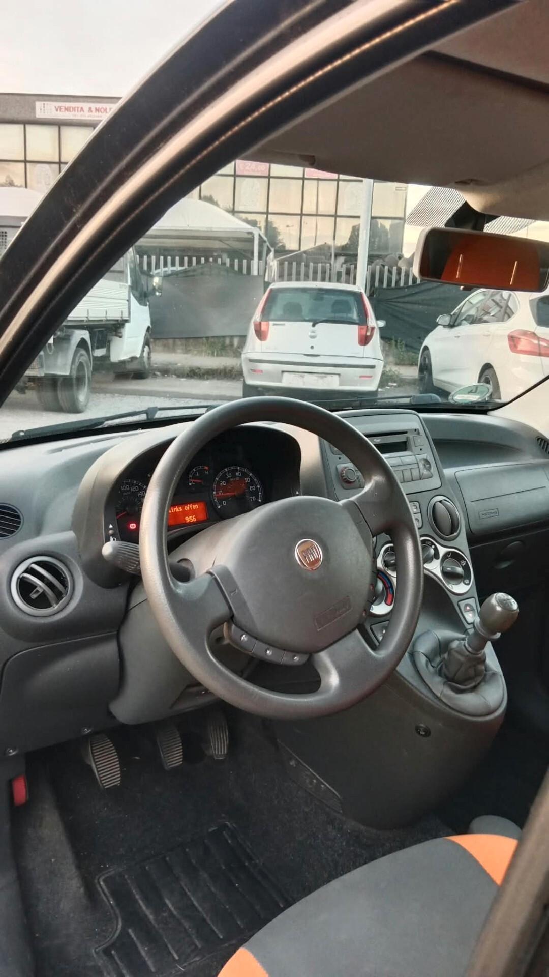 Fiat Panda 1.2 Emotion