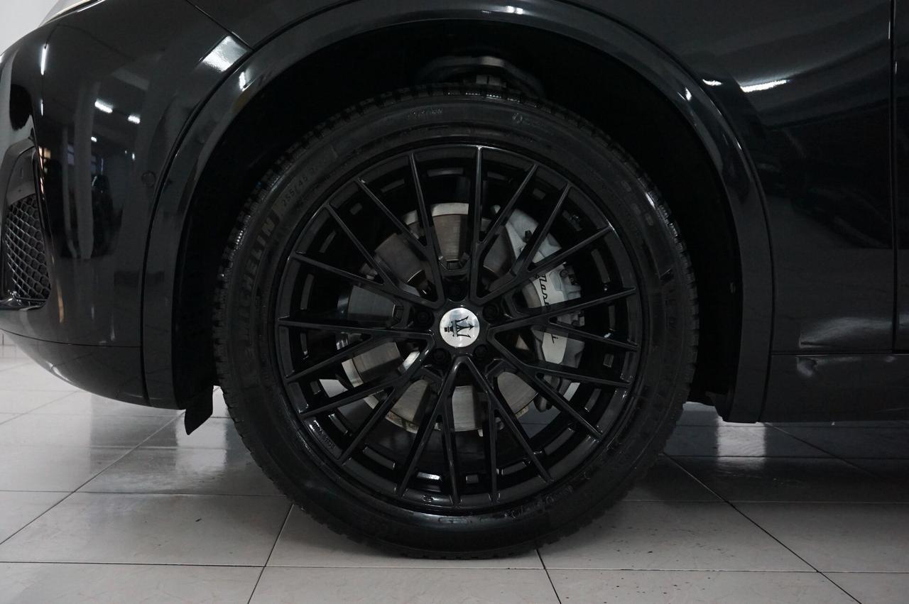 Maserati Grecale MHEV 300 CV AWD GT