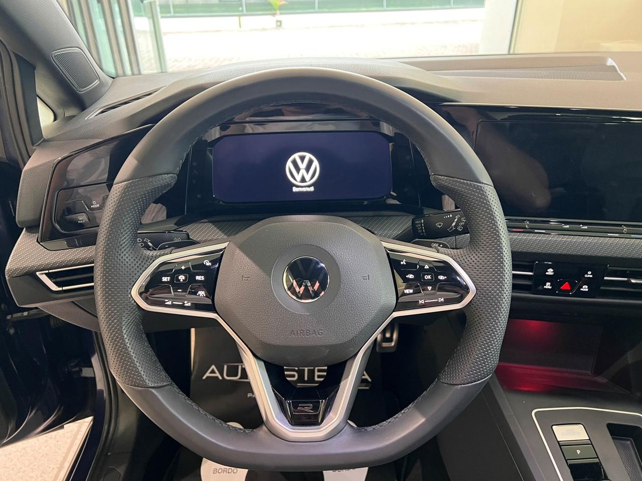 VOLKSWAGEN Golf VIII 2020 1.5 etsi evo R-Line 150cv dsg