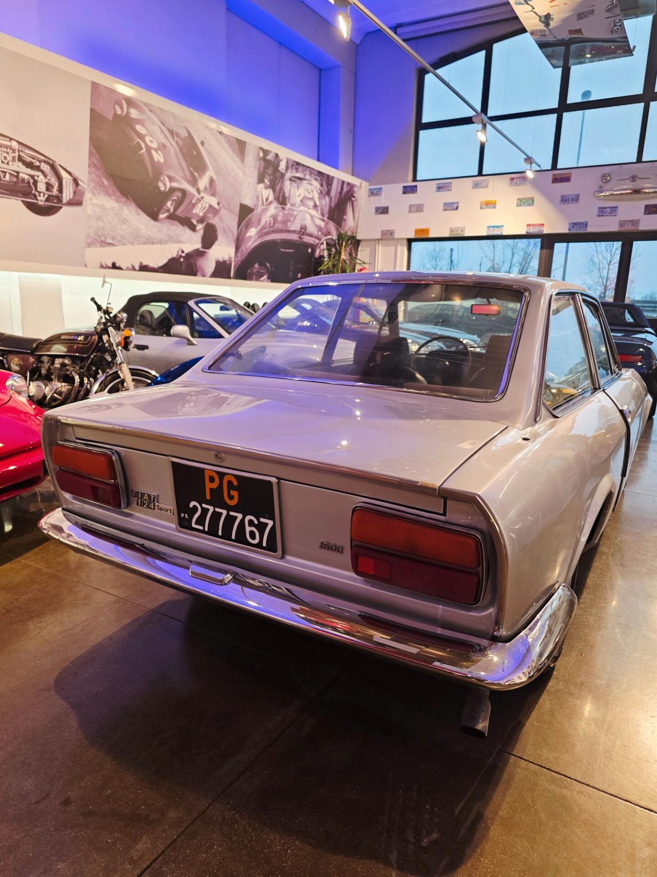 Fiat 124 Coupe coupe' 1.6 cc Targhe originali