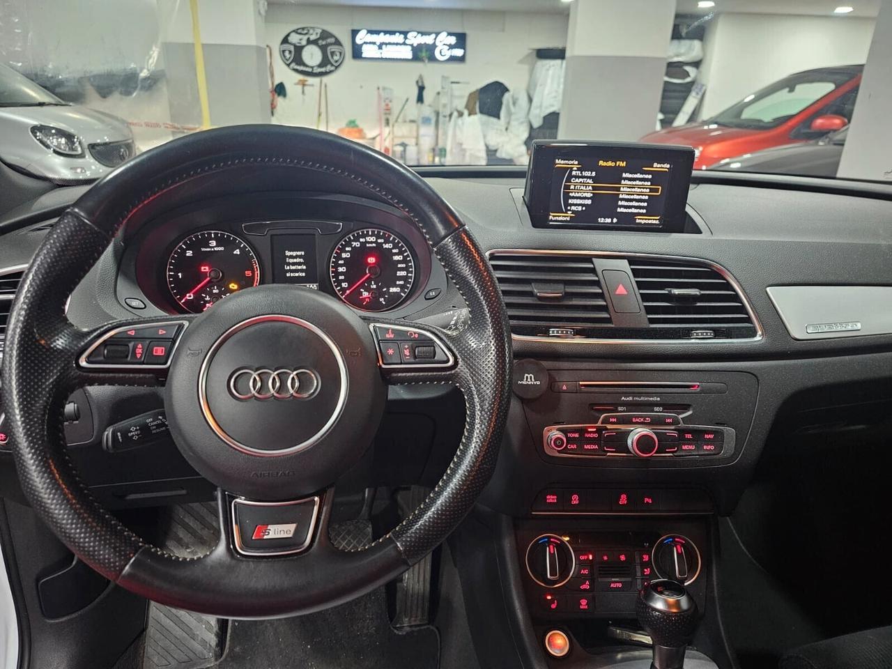 NUOVA AUDI Q3 S-LINE IDENTITY BLACK S-TRONIC 2.0 TDI 150CV QUATTRO