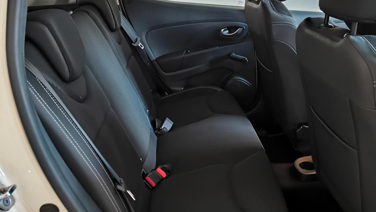 Renault Clio dCi 8V 75 CV Start&Stop 5 porte Energy Intens