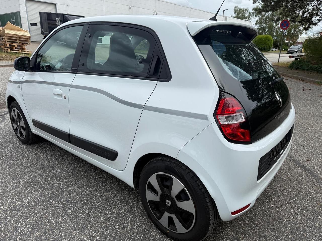 Renault Twingo 1.0 benzina C automatico Intens Limited