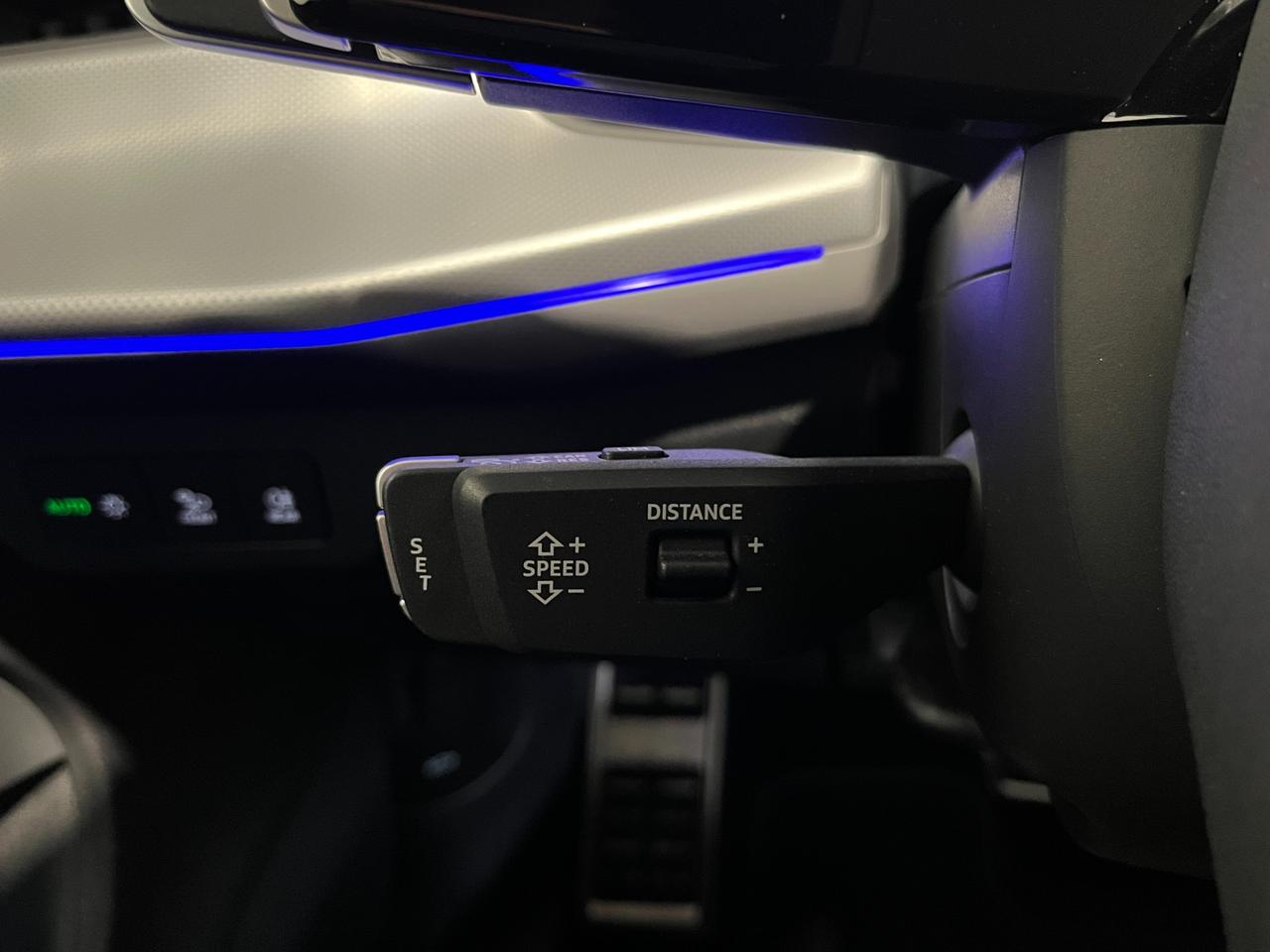 AUDI Q3 TFSI S-TRONIC S-LINE EDITION