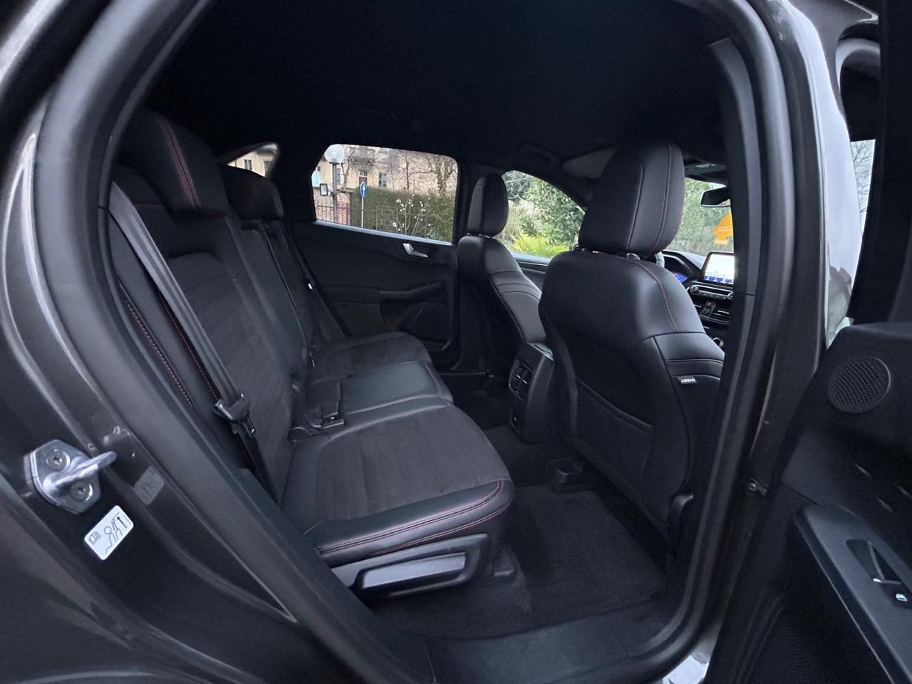 Ford Kuga ST-Line X benzina - no vincoli finanziari