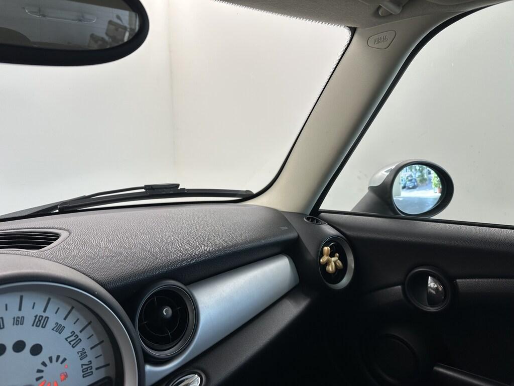 Mini Cooper D 1.6 D Cooper D
