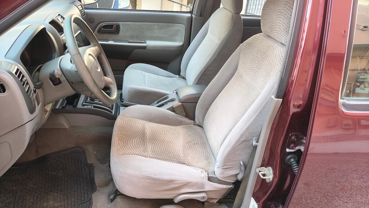Isuzu D-Max 3.0 TD 4WD Aut. + Gancio
