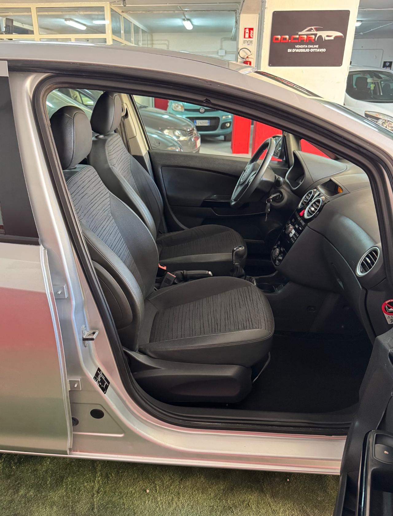 Opel Corsa 1.2 85CV 5 porte GPL-TECH Edition