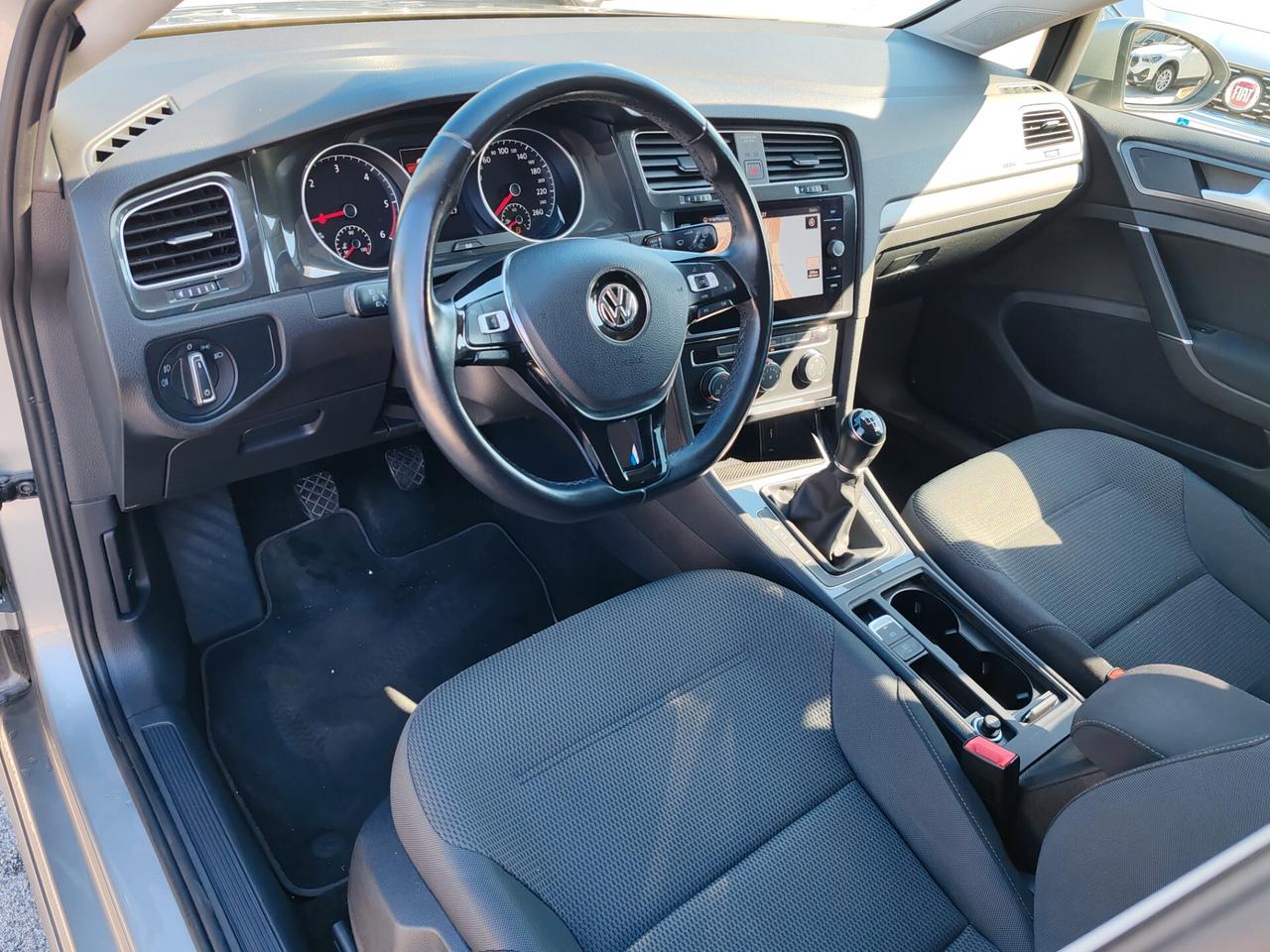 Volkswagen Golf 1.6 TDI Business BlueMotion Tech