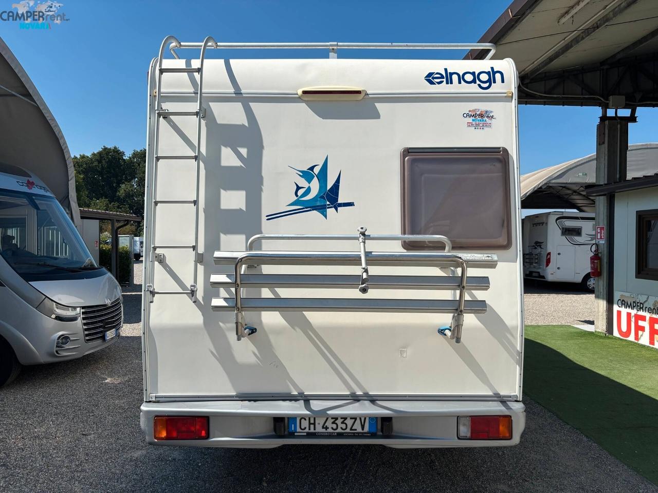 ELNAGH MARLIN 64 - mansardato con letti a castello longitudinali in coda