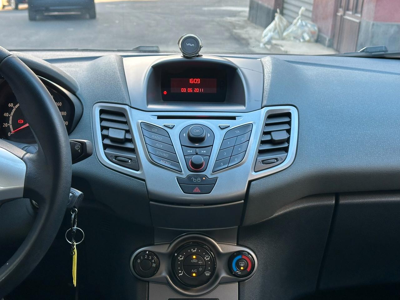 Ford Fiesta 1.4 TDCi 5 P OK neo patentati