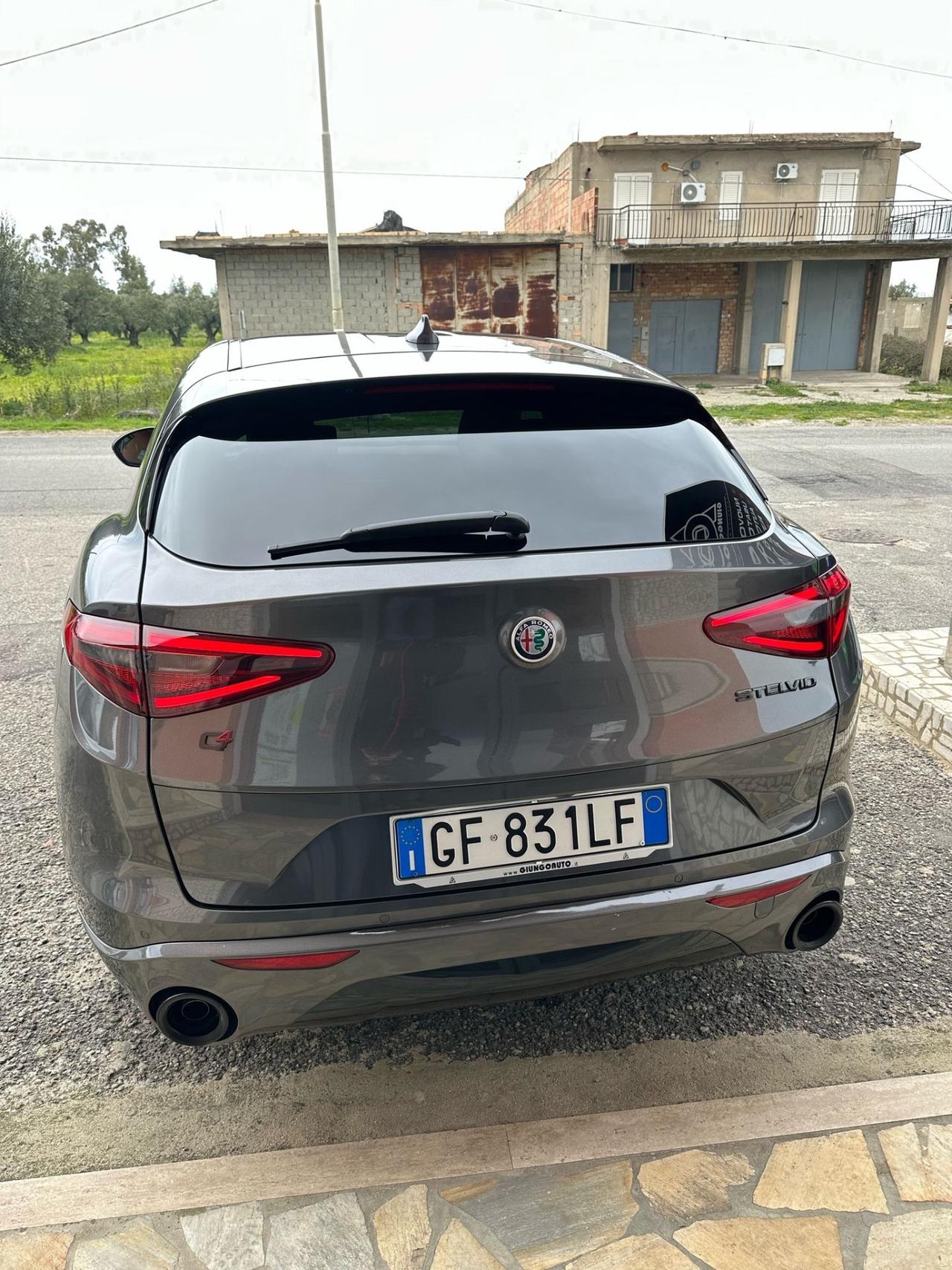 Alfa Romeo Stelvio 2.2 Turbodiesel 210 CV AT8 Q4 Veloce