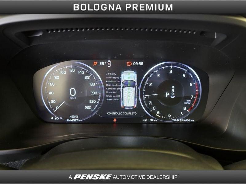 Volvo XC40 XC40 T3 Geartronic Momentum Pro