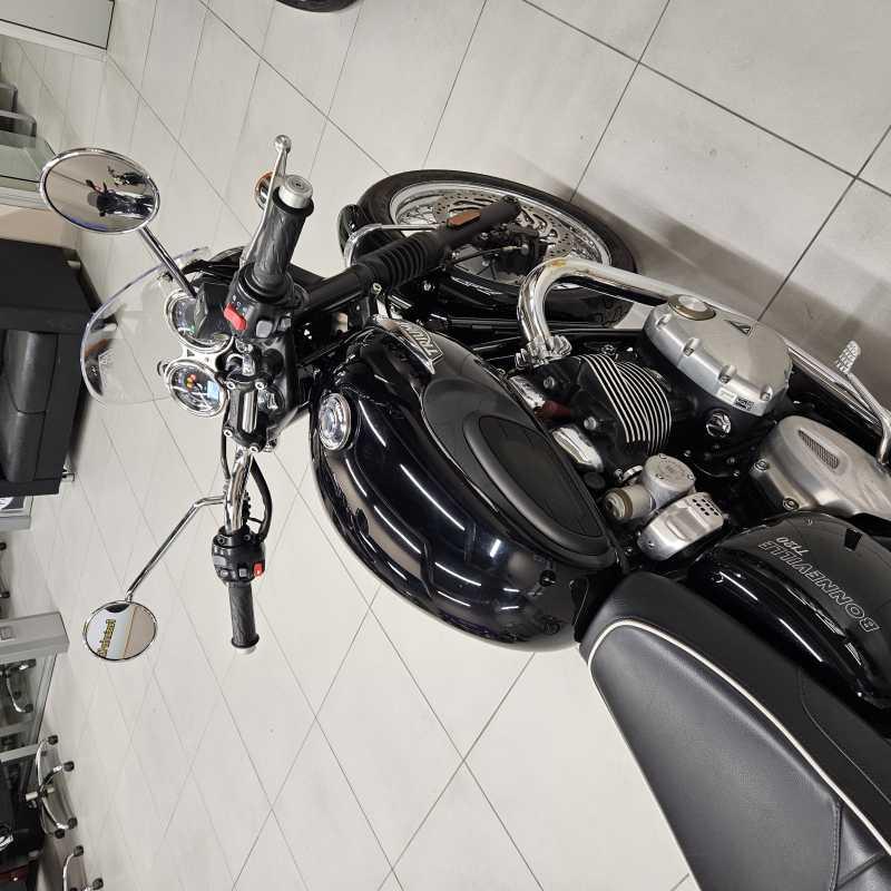 Triumph Bonneville T120 - 2016