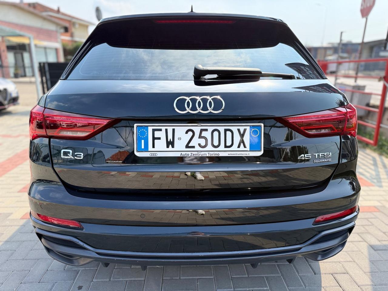 Audi Q3 45 TFSI quattro S tronic line edition