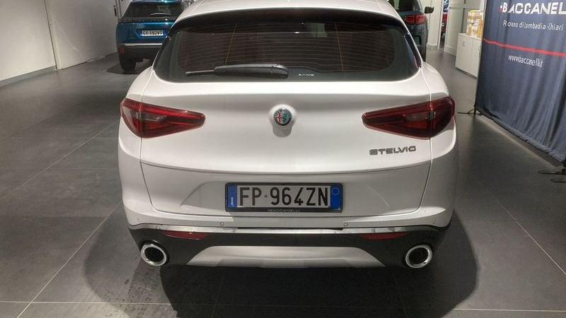 Alfa Romeo Stelvio Stelvio 2.2 Turbodiesel 180 CV AT8 RWD Executive