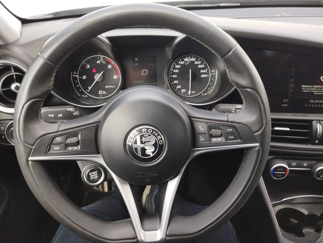 Alfa Romeo Giulia 2.2 t Super 150cv