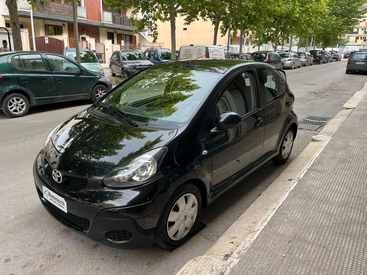 Toyota Aygo 1.0 12V VVT-i 5 porte Now