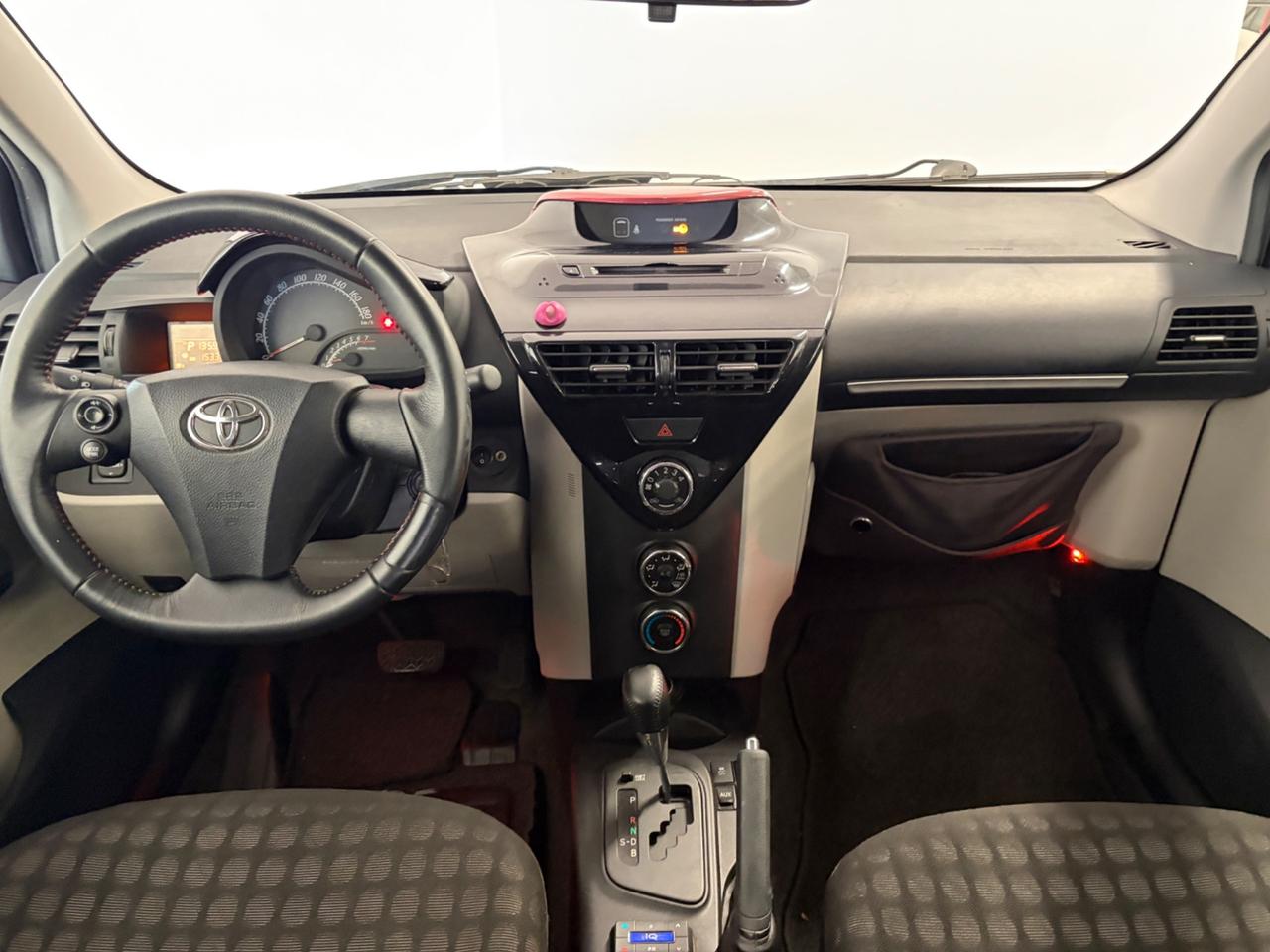 Toyota iQ Cvt automatica Perfetta !