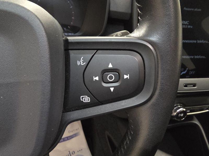 Volvo XC40 XC40 T3 Geartronic Momentum Core 163CV