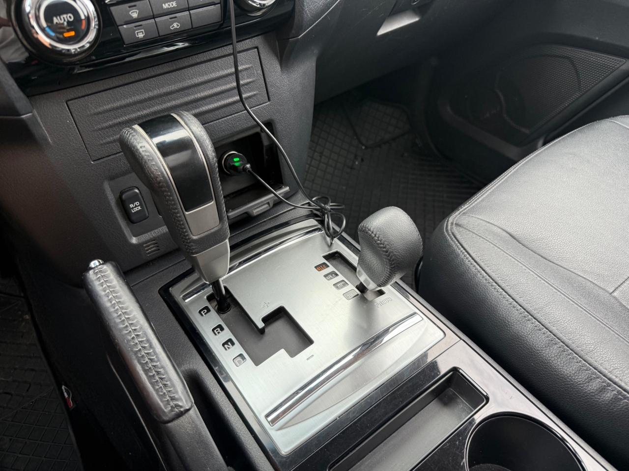 Mitsubishi Pajero 3.2 DI-D 16V 3p. Involve DPF