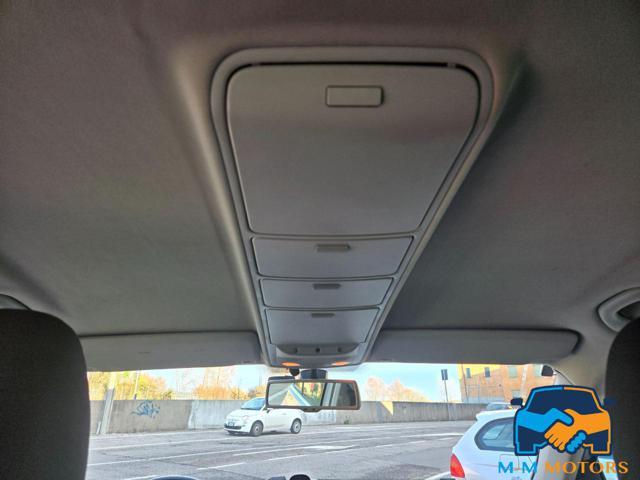 VOLKSWAGEN Tiguan 2.0 TDI DPF 4MOTION DSG Sport & Style