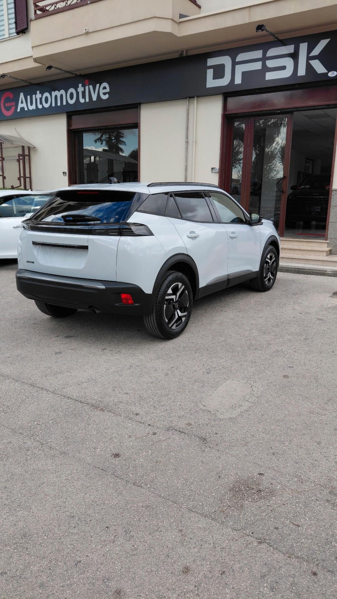 Peugeot 2008 PureTech 100 S&S Allure