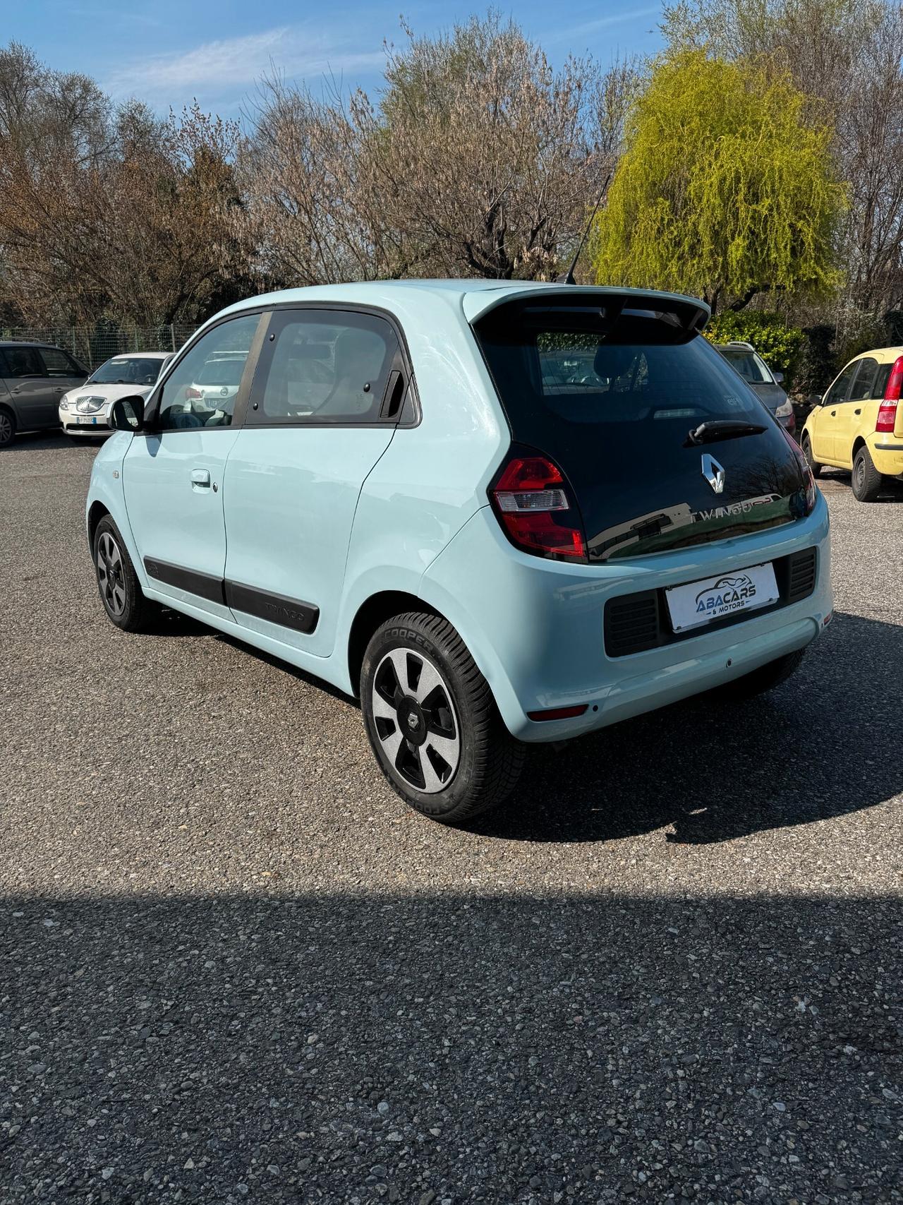 Renault Twingo 1.0 52kW Benz 5p *59.000 km*