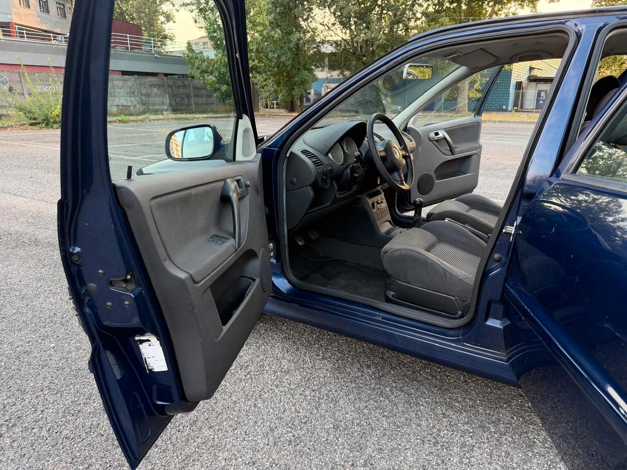 Volkswagen Polo 1.4 16V cat 5p. Highline