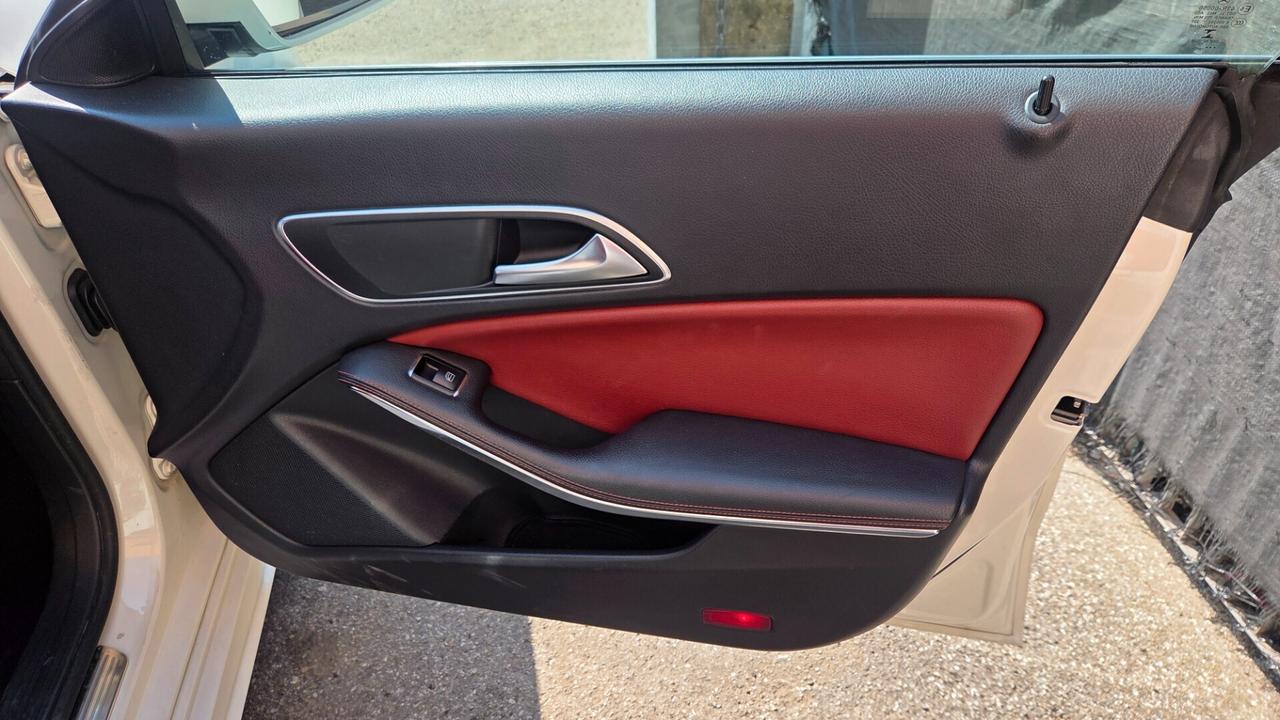 Mercedes-benz CLA 250 Automatic Premium