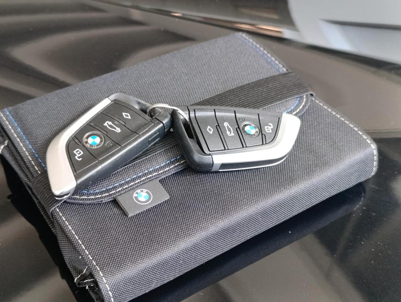 BMW X3 xdrive20d mhev 48V auto