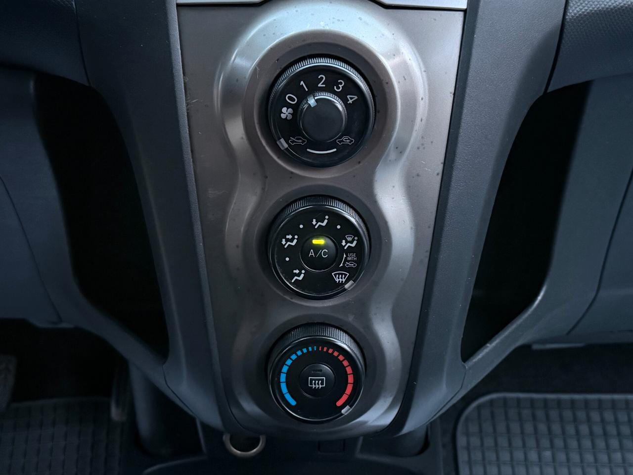 Toyota Yaris 1.0 5 Porte SOLI KM 103.000 - 2009