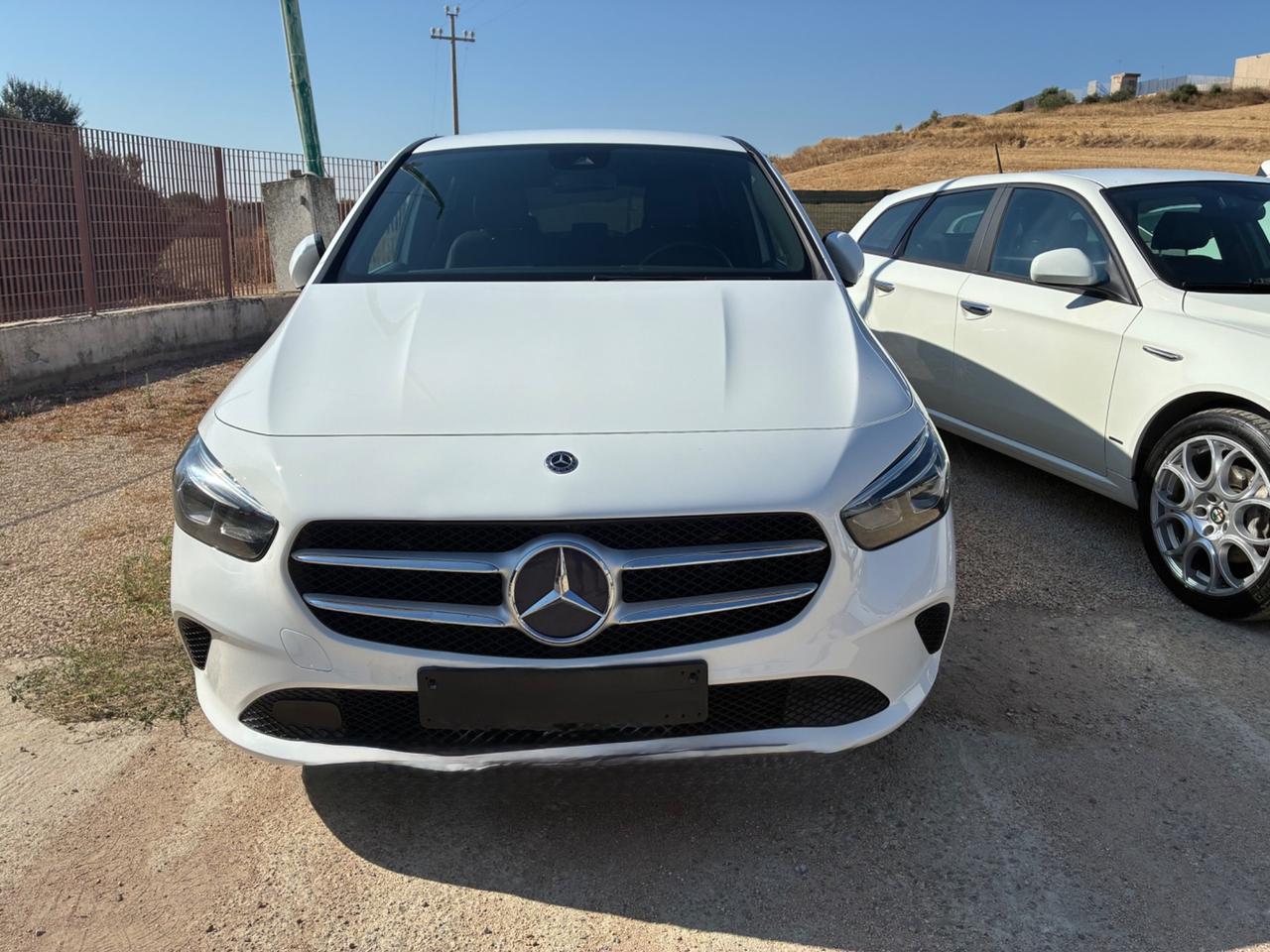Mercedes-benz B 180 d Automatic Business Extra